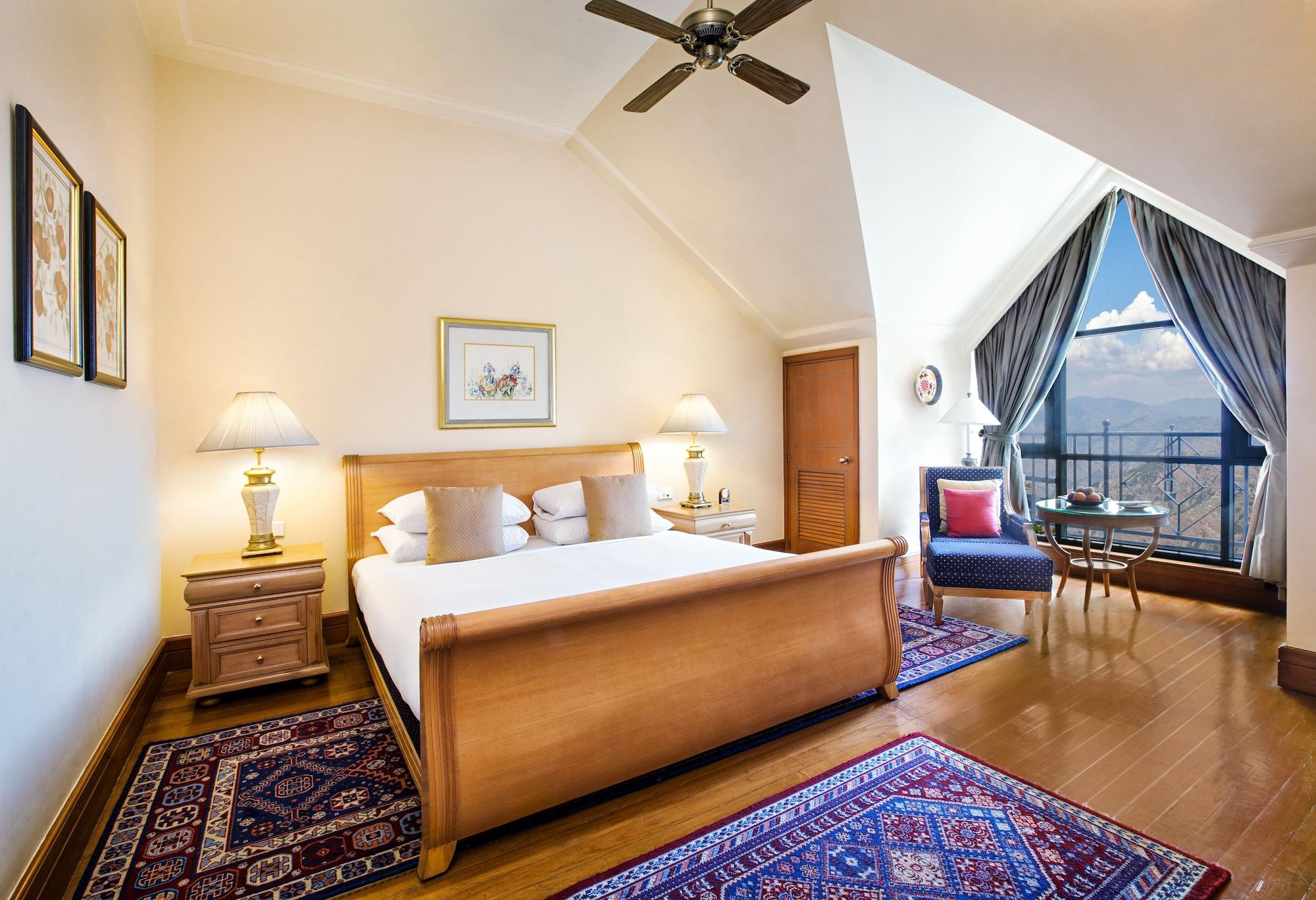 Wildflower Hall, An Oberoi Resort, Shimla Eksteriør billede