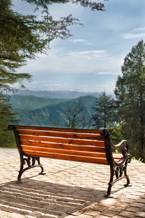 Wildflower Hall, An Oberoi Resort, Shimla Eksteriør billede