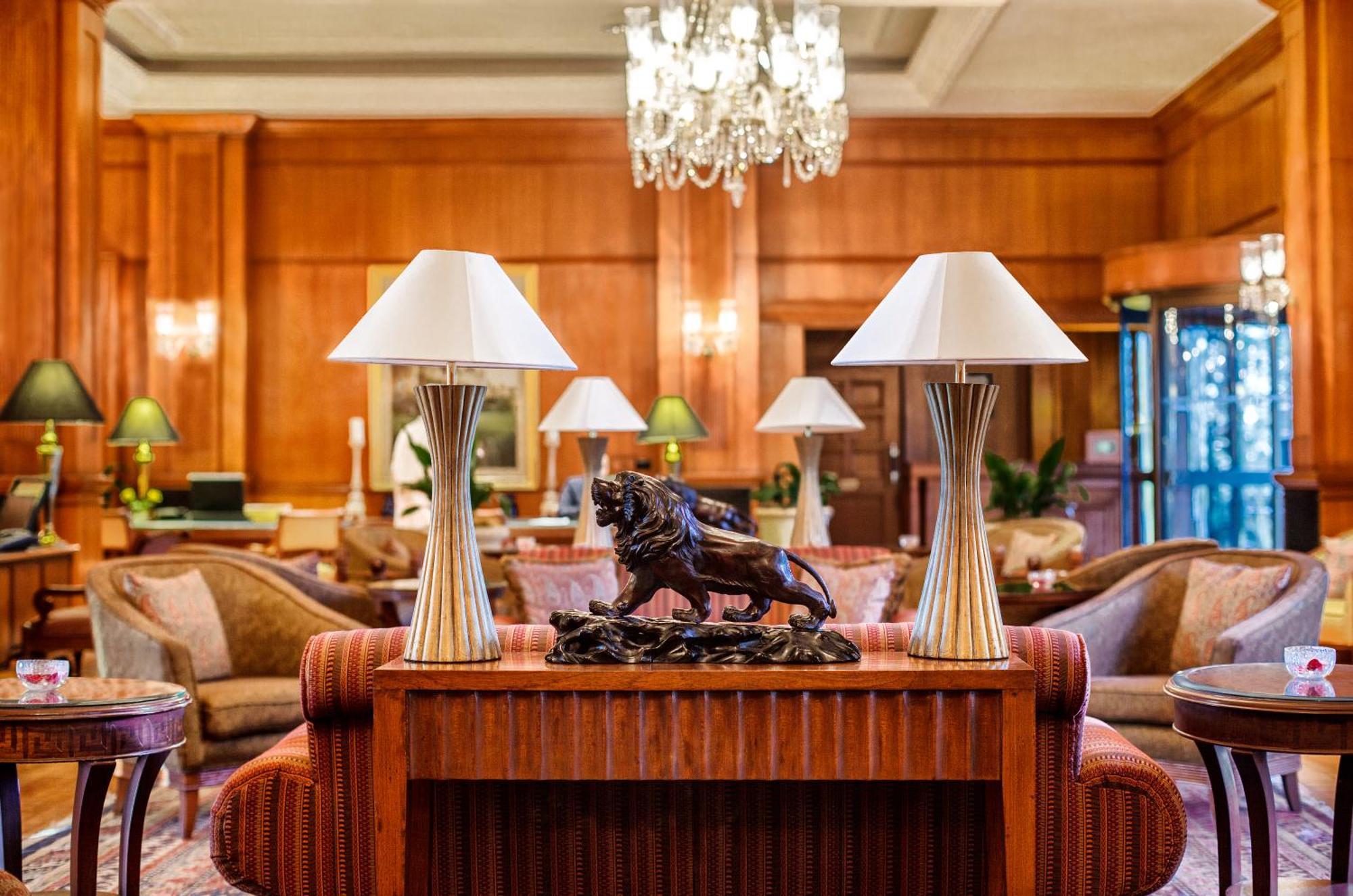 Wildflower Hall, An Oberoi Resort, Shimla Eksteriør billede