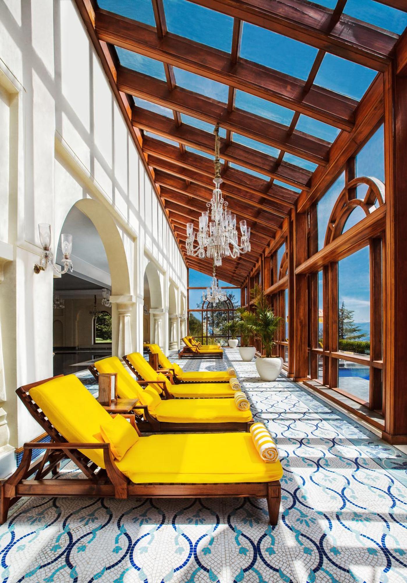 Wildflower Hall, An Oberoi Resort, Shimla Eksteriør billede
