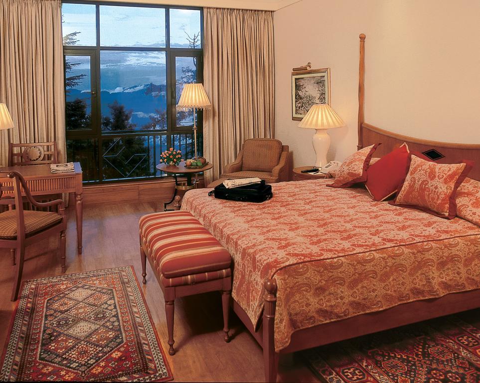 Wildflower Hall, An Oberoi Resort, Shimla Eksteriør billede